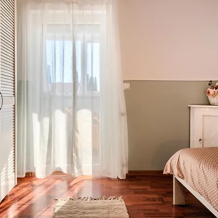 Plavi Val Apartment *