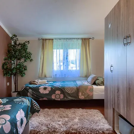 Appartement Plavi Val