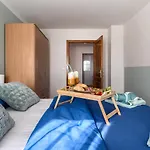 Plavi Val * וודניאן
