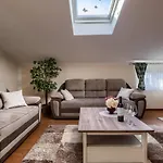 Plavi Val Apartman