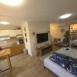 Plavi Val דירה