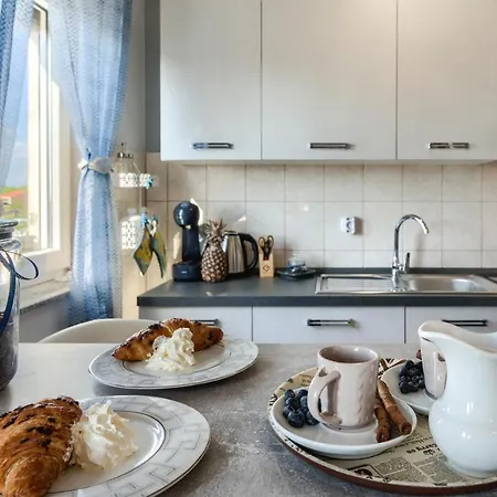 Apartment Plavi Val *