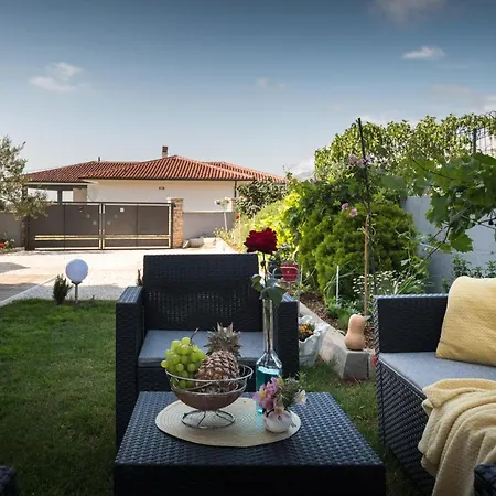 Apartment Plavi Val